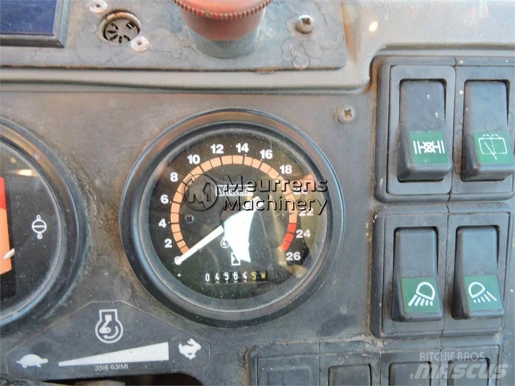 Fermec 965 Buldoexcavatoare
