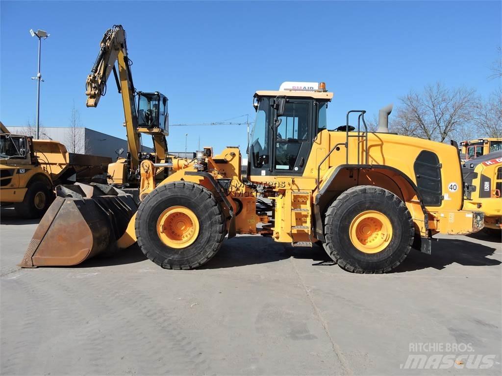 Hyundai HL970 Incarcator pe pneuri