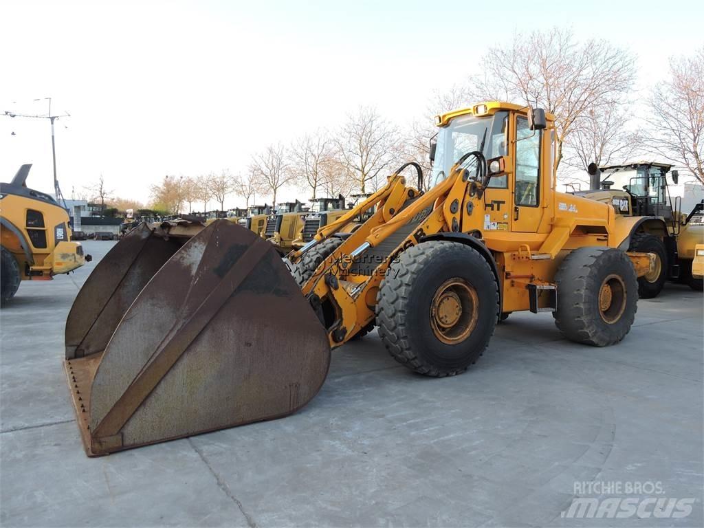 JCB 436B Incarcator pe pneuri
