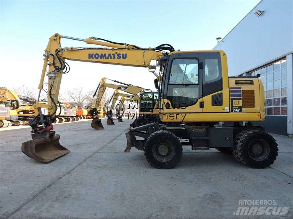 Komatsu PW148 Excavatoare cu roti