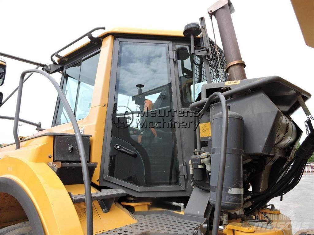 Volvo A25F Transportoare articulate