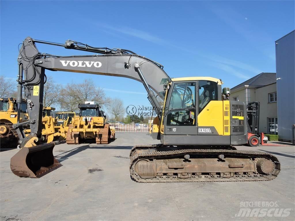 Volvo ECR235EL Excavatoare pe șenile
