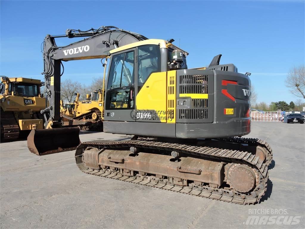 Volvo ECR235EL Excavatoare pe șenile
