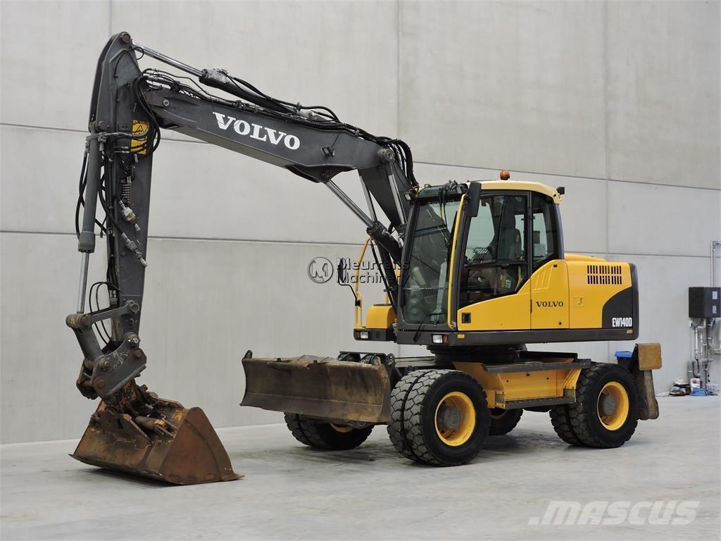 Volvo EW140C Excavatoare cu roti