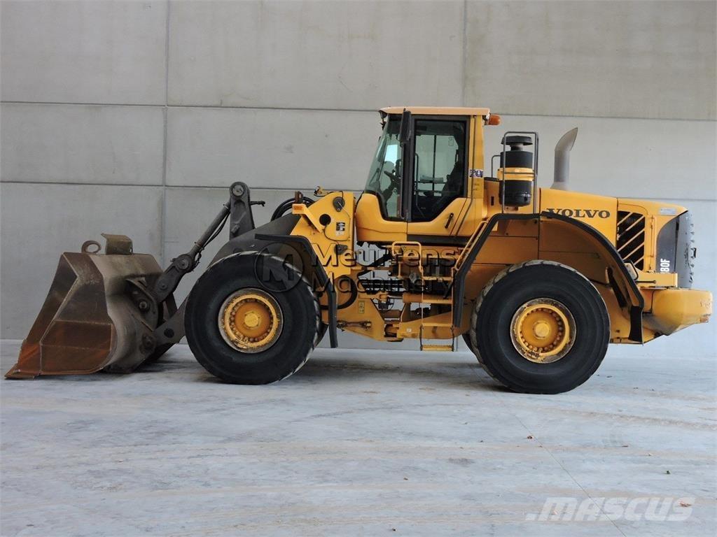 Volvo L180F Incarcator pe pneuri