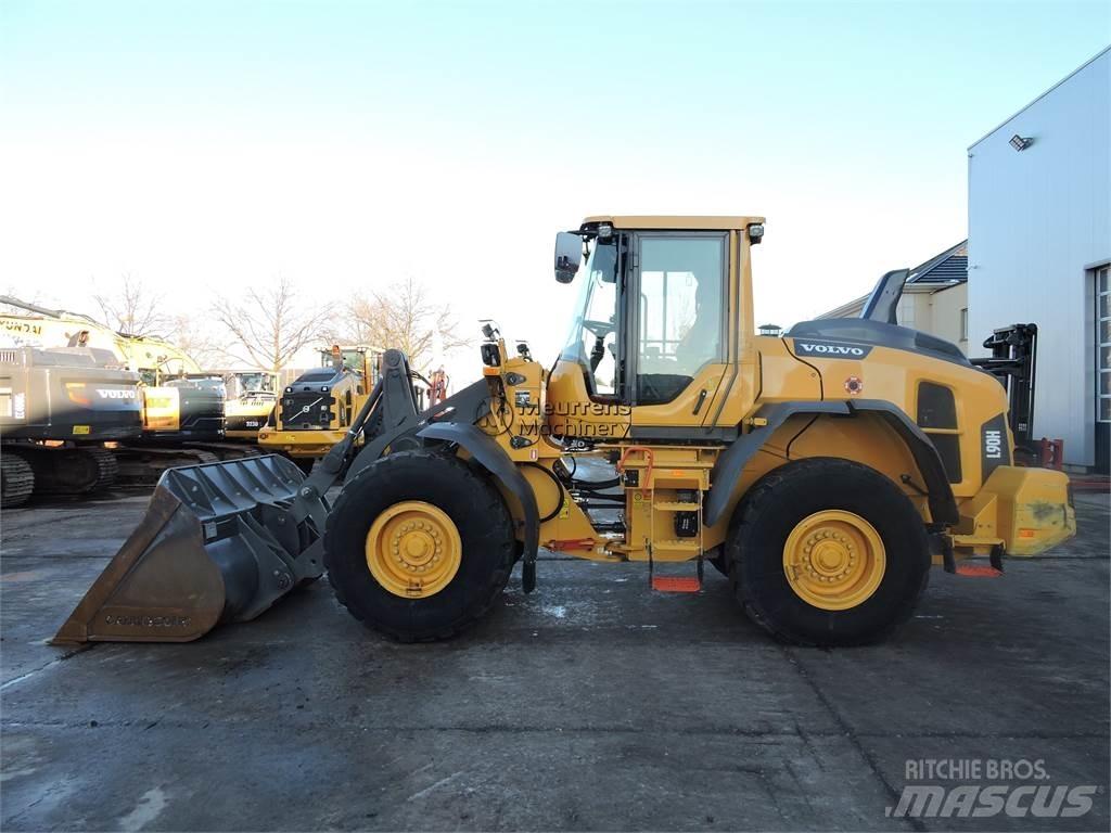 Volvo L90H Incarcator pe pneuri