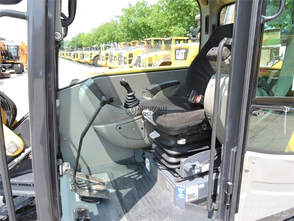 Yanmar SV120 Excavatoare pe șenile
