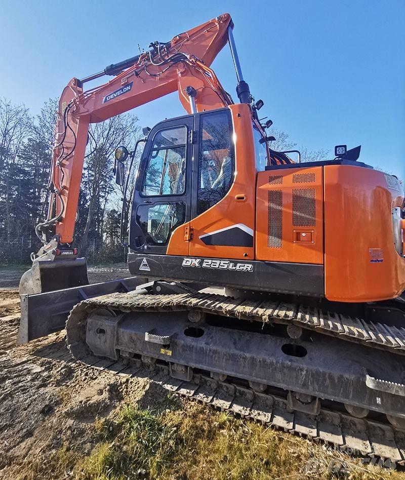 Develon DX 235 LCR-7 Excavatoare pe șenile
