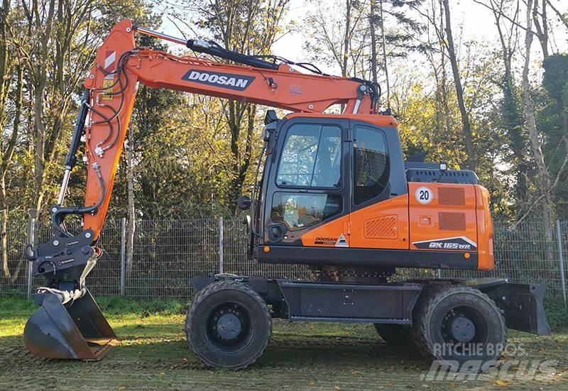 Doosan DX 165 WR-7 Excavatoare cu roti