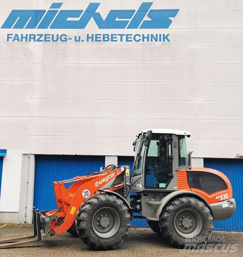 Weycor AR 530 Incarcator pe pneuri