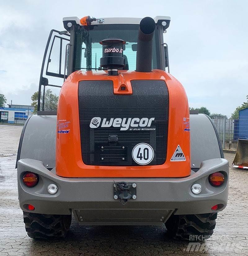 Weycor AR 660 Incarcator pe pneuri