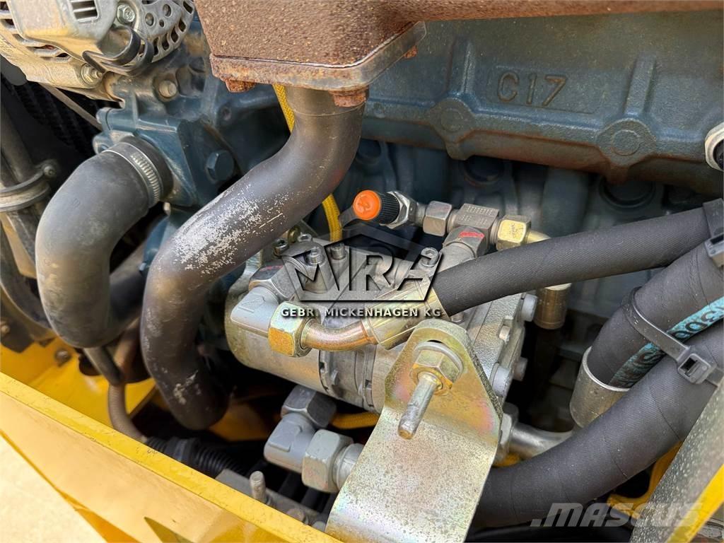 Bomag BW 100 AD-4 Cilindri compactori dubli