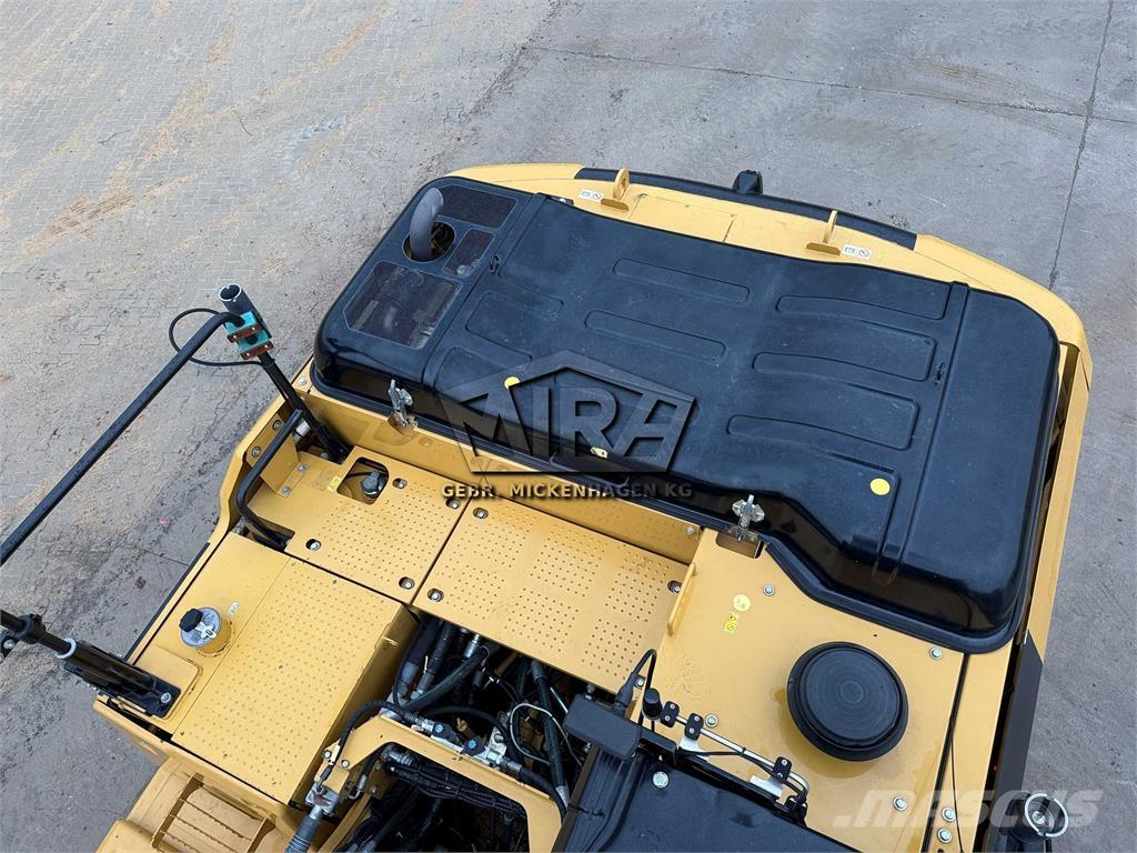 CAT 320 FL Excavatoare pe șenile
