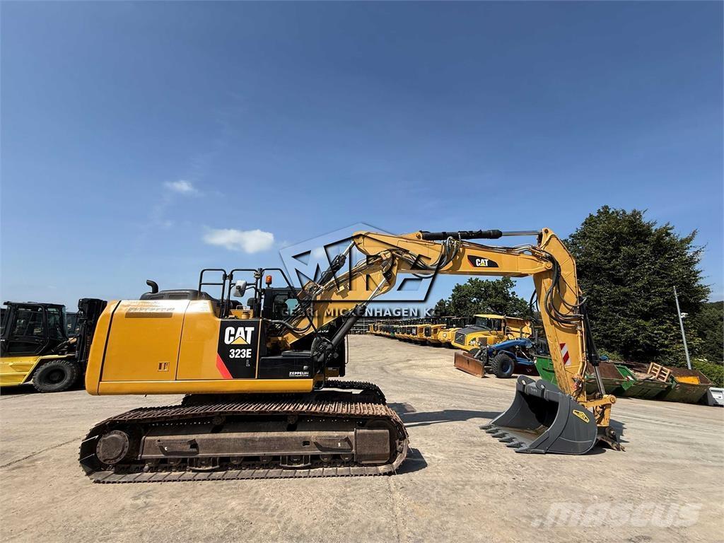 CAT 323 EL Excavatoare pe șenile
