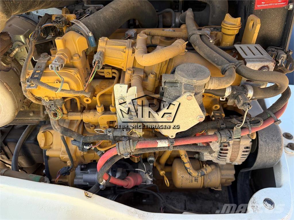 CAT 908 M Incarcator pe pneuri