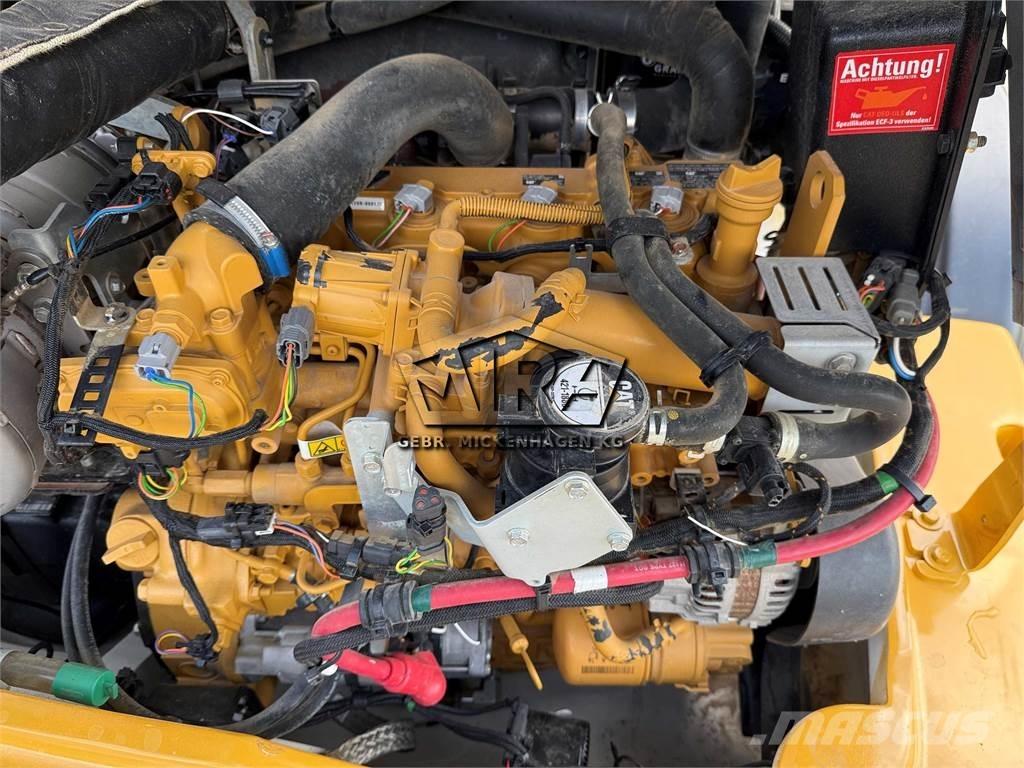 CAT 908 M Incarcator pe pneuri