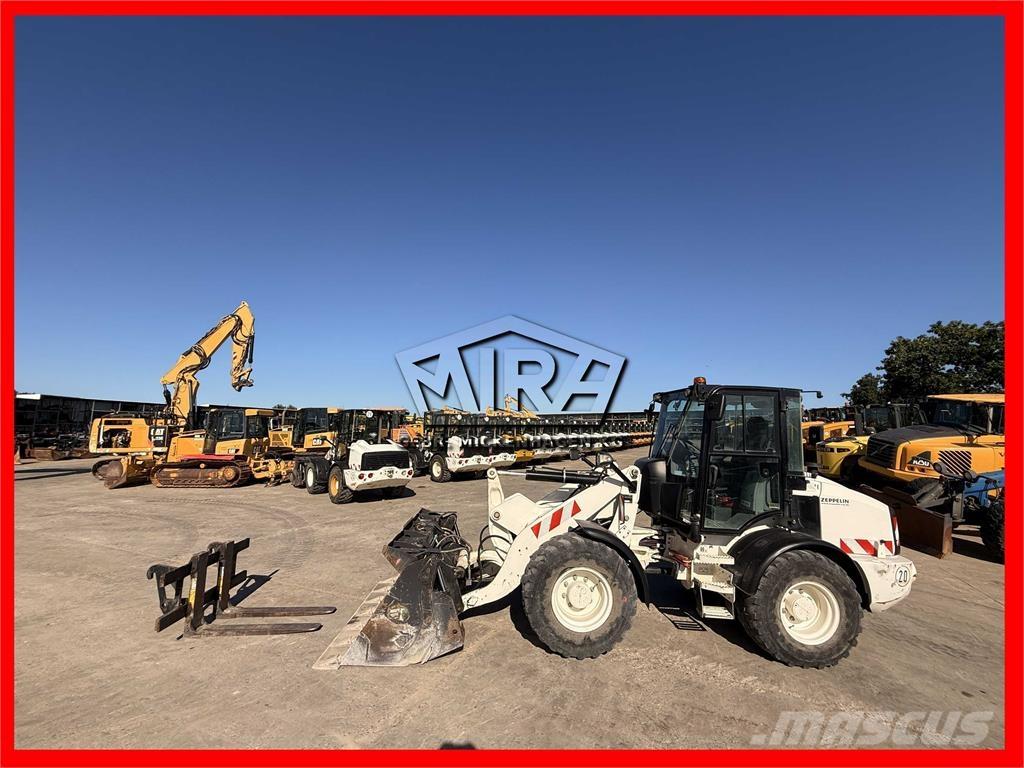 CAT 908 M Incarcator pe pneuri
