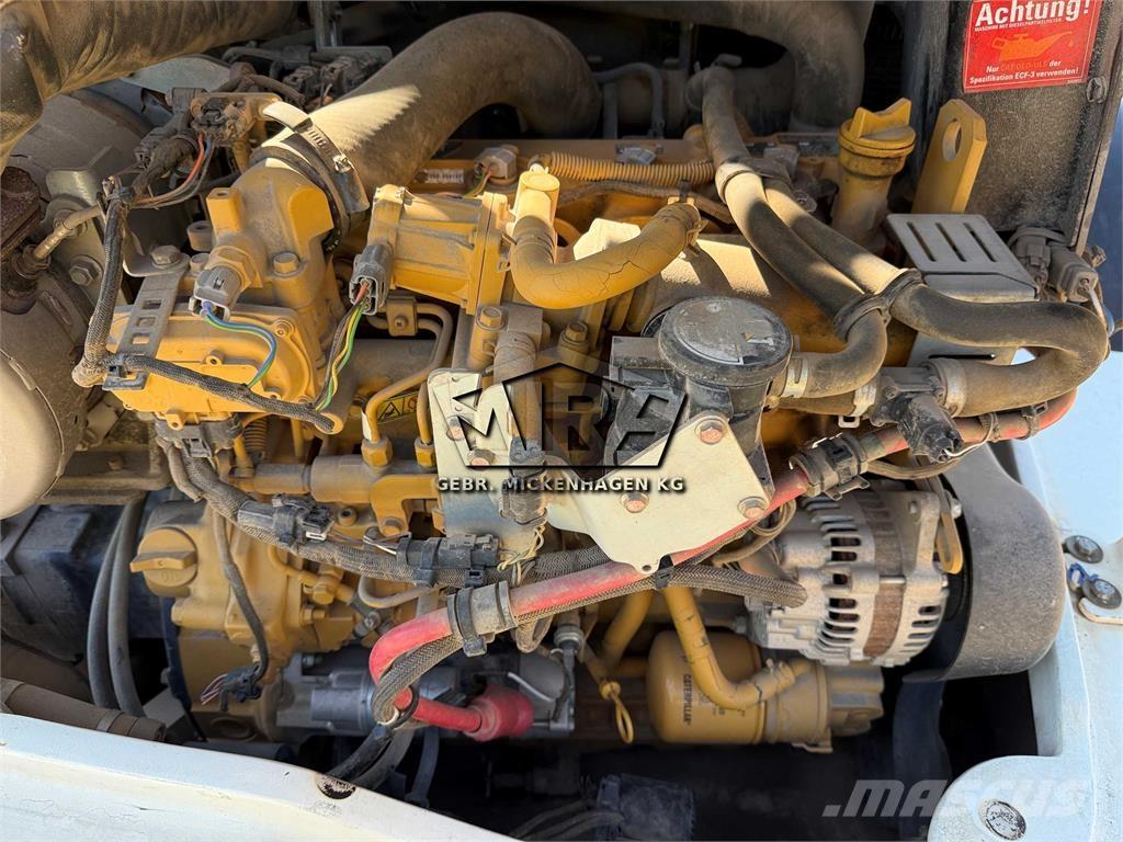 CAT 908 M Incarcator pe pneuri