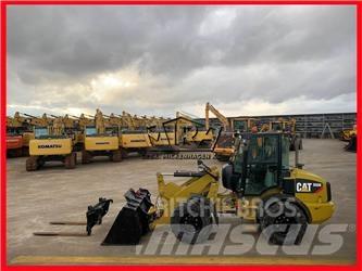 CAT 908M Incarcator pe pneuri