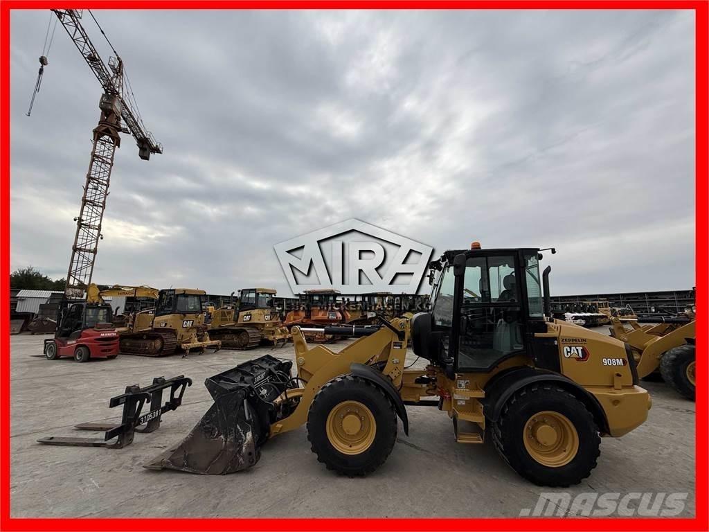 CAT 908M Incarcator pe pneuri