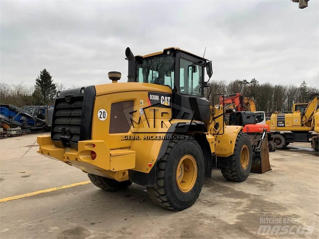 CAT 930M Incarcator pe pneuri