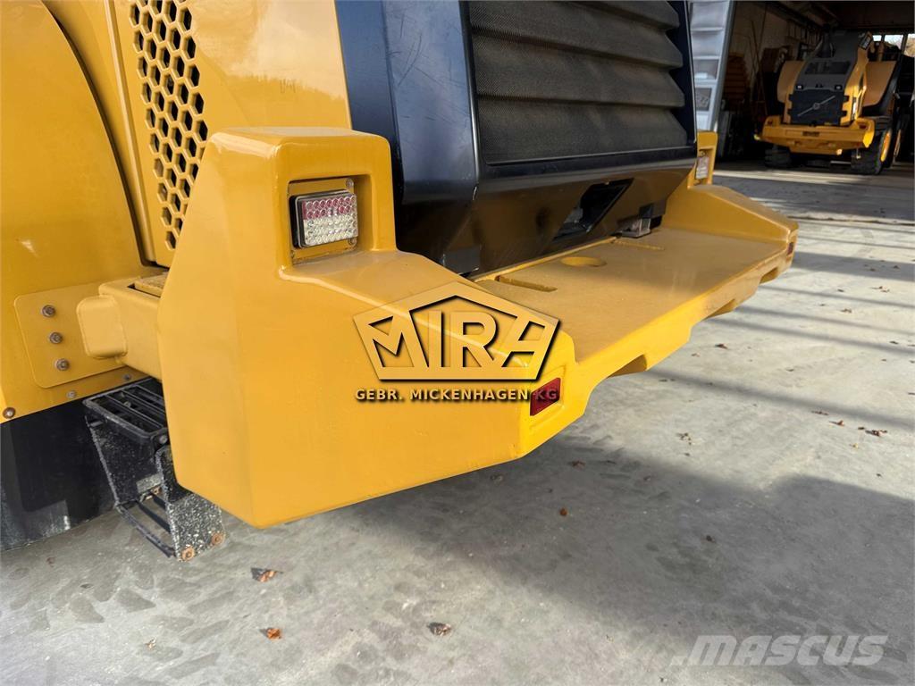 CAT 972K Incarcator pe pneuri