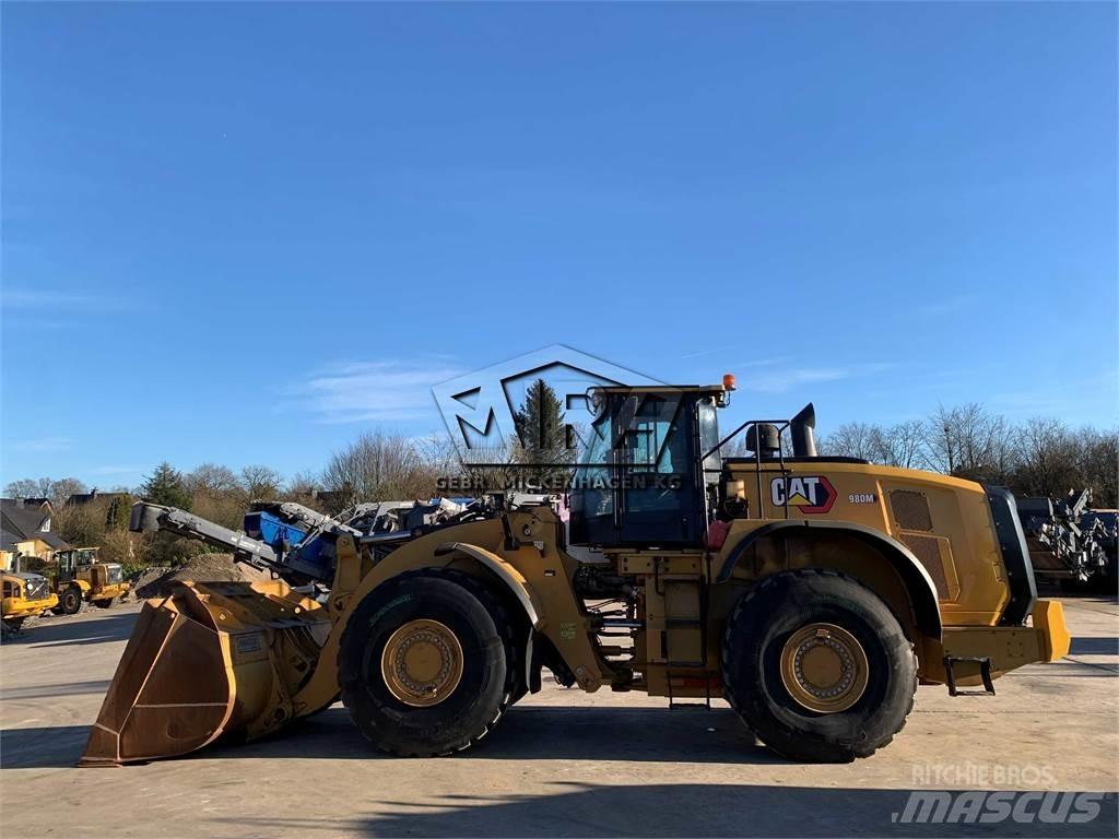 CAT 980M Incarcator pe pneuri