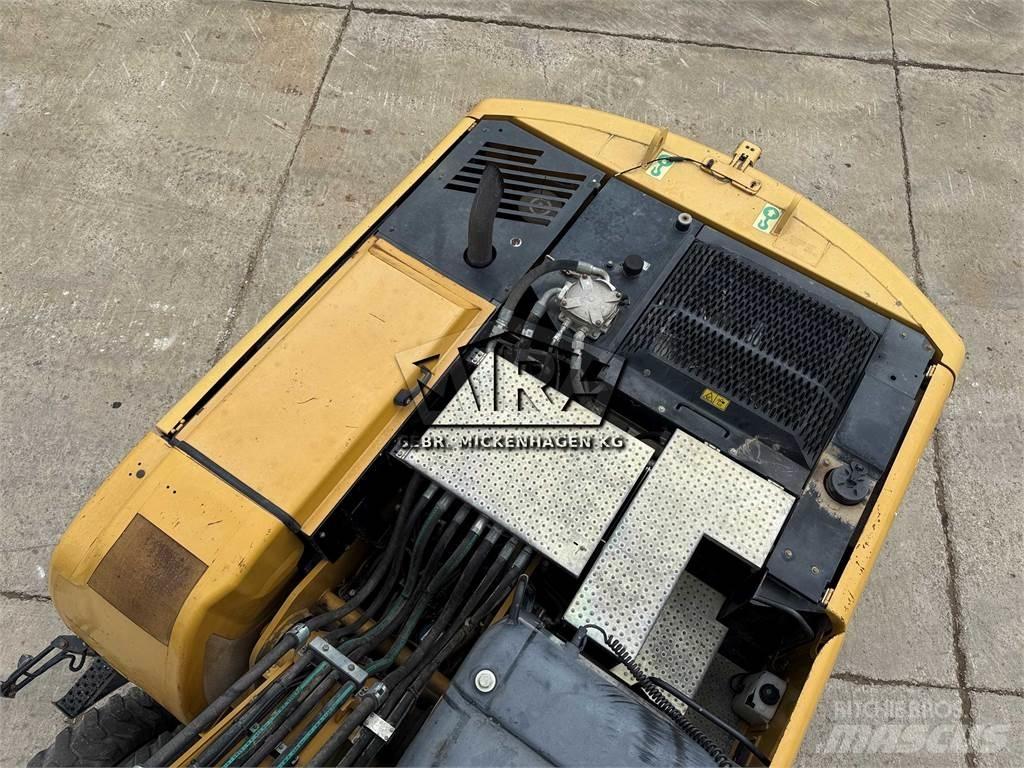CAT M 318 D Excavatoare cu roti