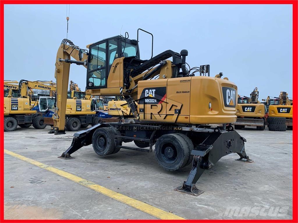 CAT MH3024 Paleta de manipulare