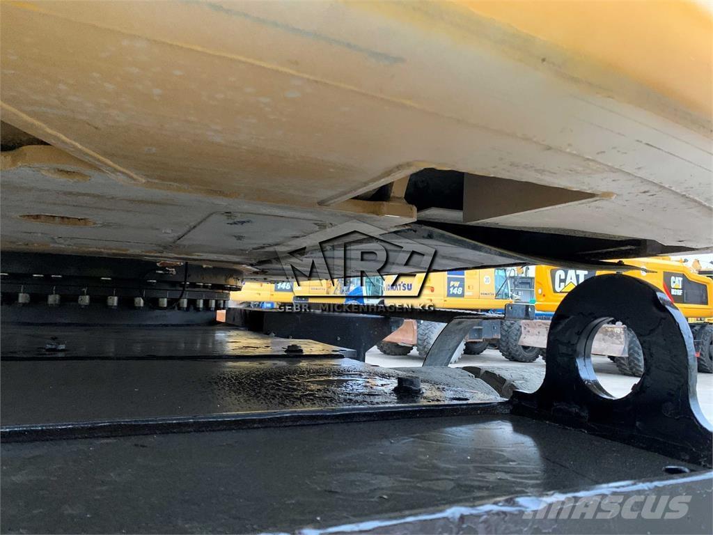 CAT MH3024 Paleta de manipulare