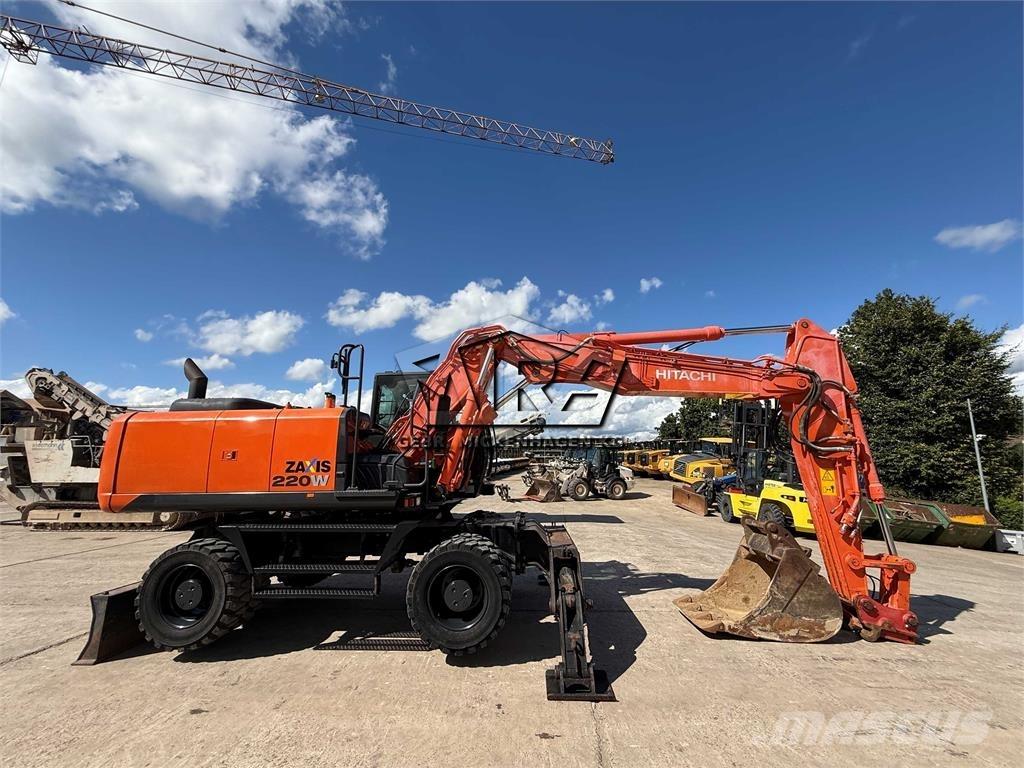 Hitachi ZX 220W-6 Excavatoare cu roti