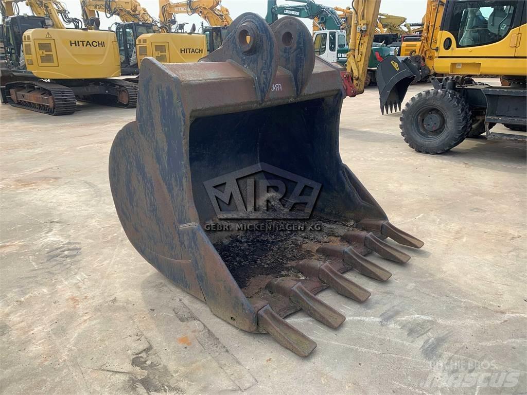 Komatsu 1800 mm Excavator