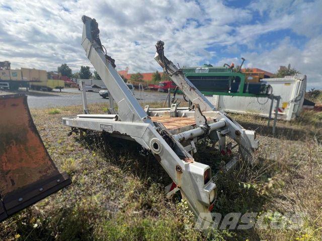  ANDERE Camion cu carlig de ridicare