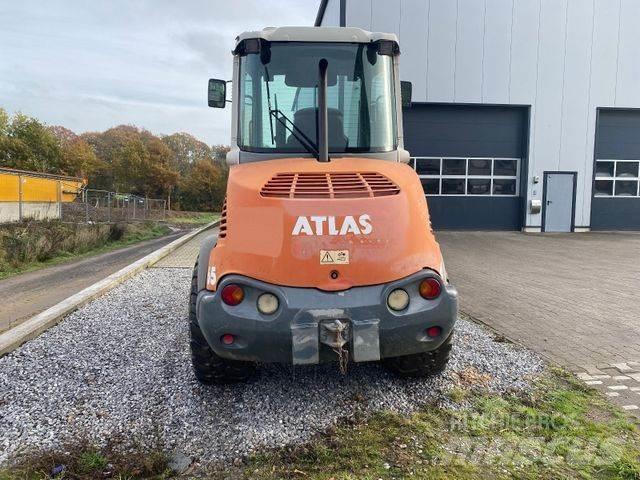Atlas AR 65 Incarcator pe pneuri