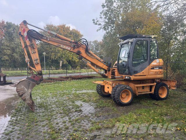 CASE WX 95 Excavatoare cu roti