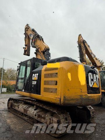 CAT 323 F Excavatoare pe șenile
