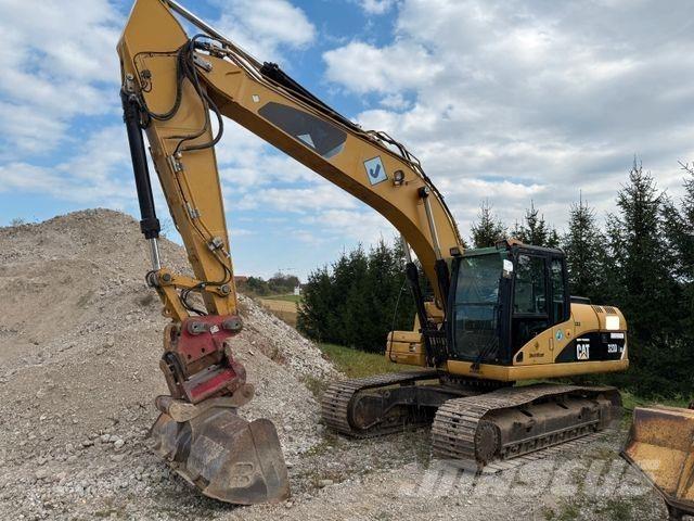 CAT 323D Excavatoare pe șenile
