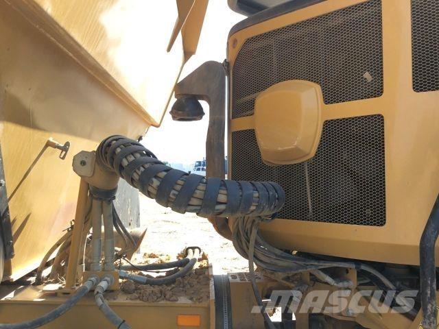 CAT 730 Utilaje construcții - Altele