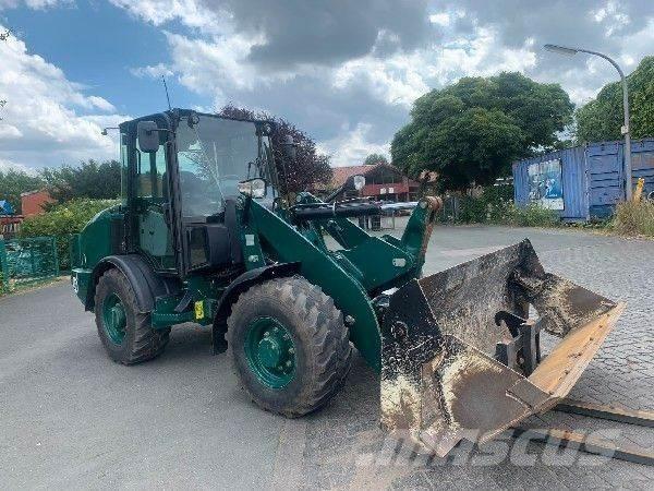 CAT 906 M Incarcator pe pneuri