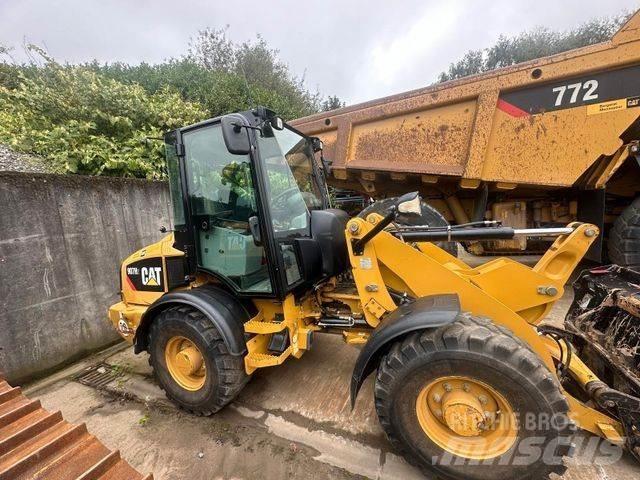 CAT 907 H2 Incarcator pe pneuri