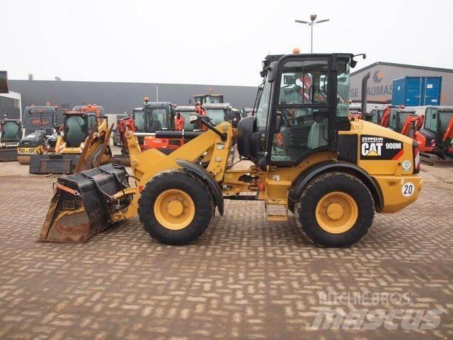 CAT 908M / 35 km/h Incarcator pe pneuri