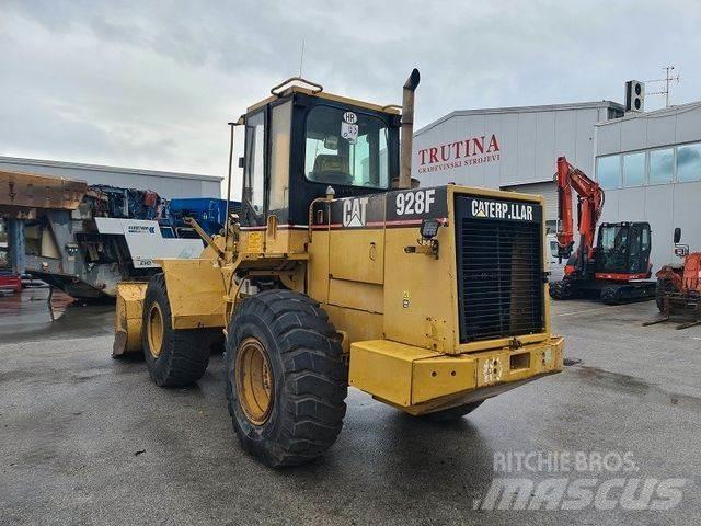 CAT 928F Incarcator pe pneuri