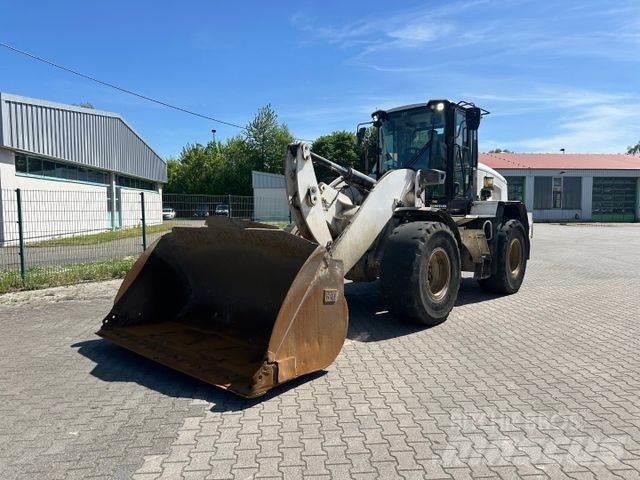 CAT 938 M / High Lift Incarcator pe pneuri