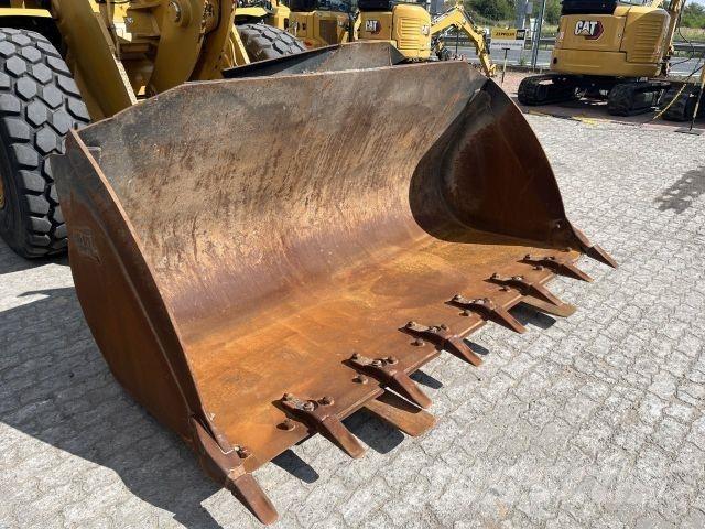 CAT 938M Utilaje construcții - Altele