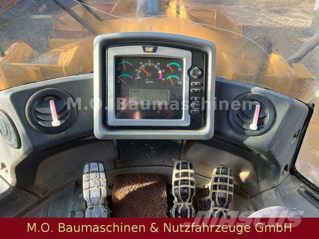 CAT 972 K / AC / ZSA / Incarcator pe pneuri