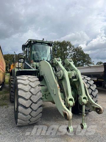 CAT 980 M Incarcator pe pneuri
