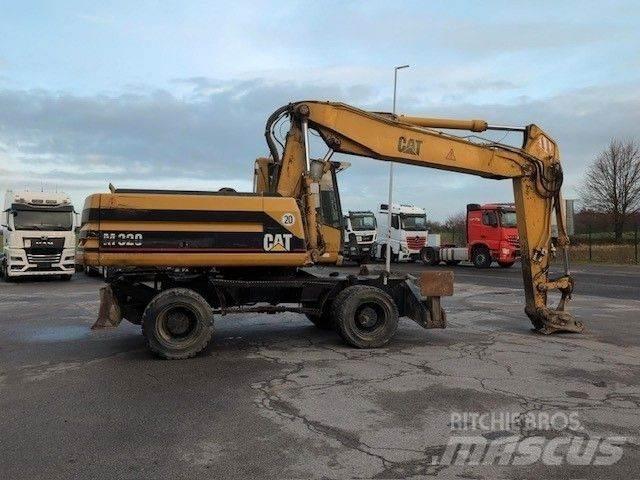 CAT M320 Excavatoare cu roti