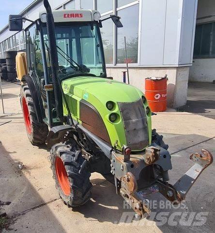 CLAAS Nectis 227 VE Tractoare