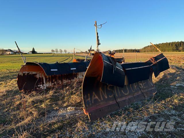 Dücker Schneepflug Pluguri reversibile