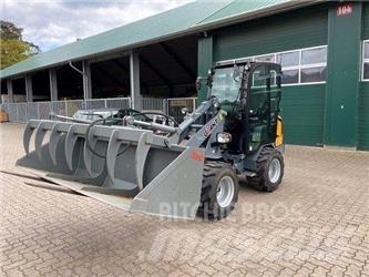 GiANT G2200 HD Incarcator pe pneuri